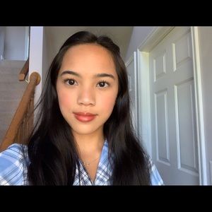 Meet your Posher, Annika